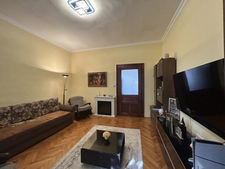 Apartament cu 2 camere semidecomandat, mobilat în Bălcescu