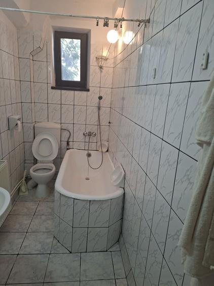 Apartament cu 2 camere decomandat în Exterior Vest