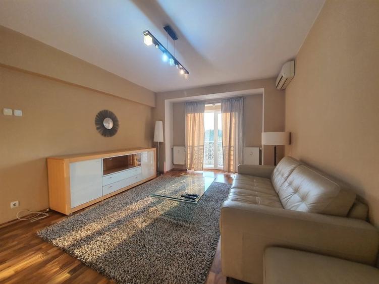 Apartament cu 2 camere decomandat, mobilat în Libertății