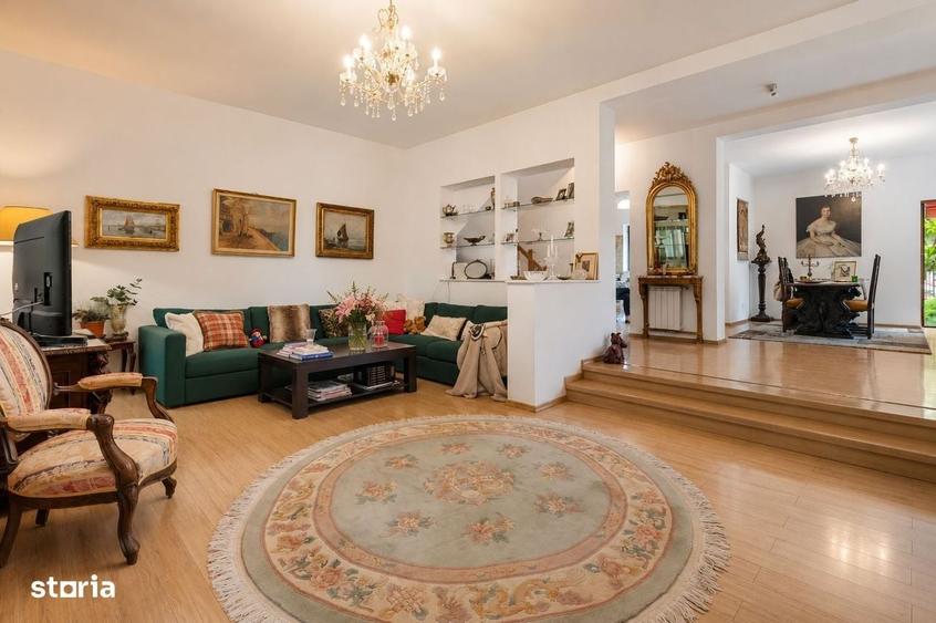 Casă cu 4 camere în Grivița