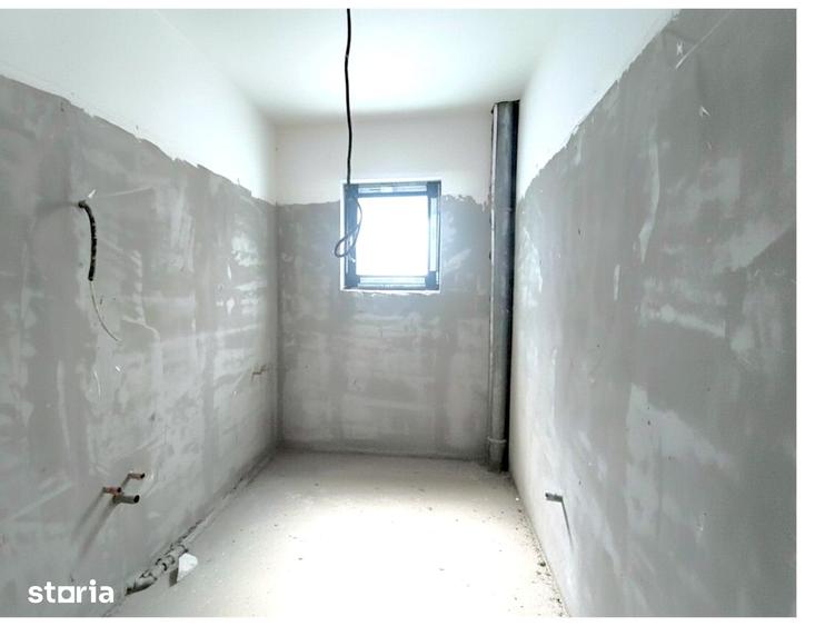 Casă cu 6 camere cu Teren 474 Mp în Șcheia