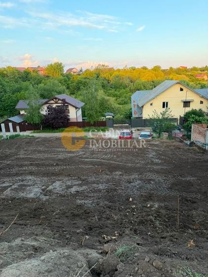 Teren Construcții de 500 mp, în Rediu