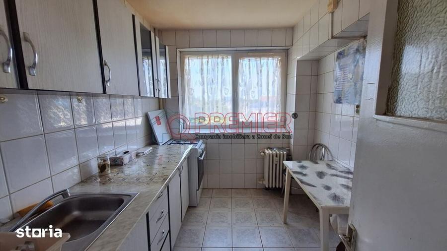 Apartament cu 2 camere semidecomandat în Iancului