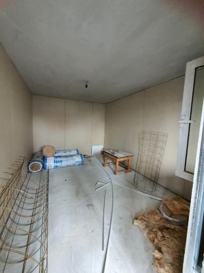 Casă individuală cu 4 camere cu Canalizare în Dragodana