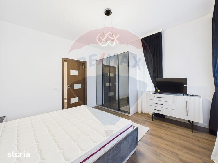 Casă cu 6 camere cu Teren 122 Mp în Matei Voievod
