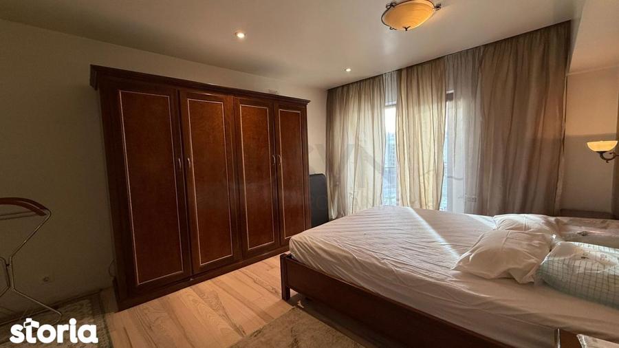 Apartament cu 2 camere semidecomandat, mobilat în P-ța Alba Iulia
