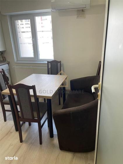 Apartament cu 2 camere decomandat în Traian