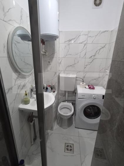 Garsonieră semidecomandată în Micro 13