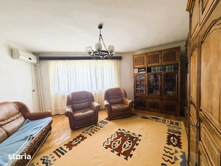 Apartament cu 3 camere în Central