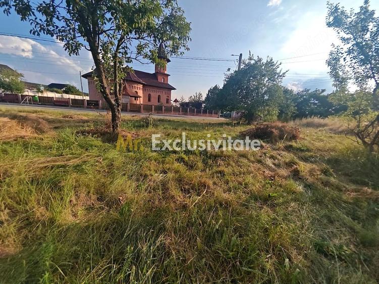 Teren de 1600 mp, în Central