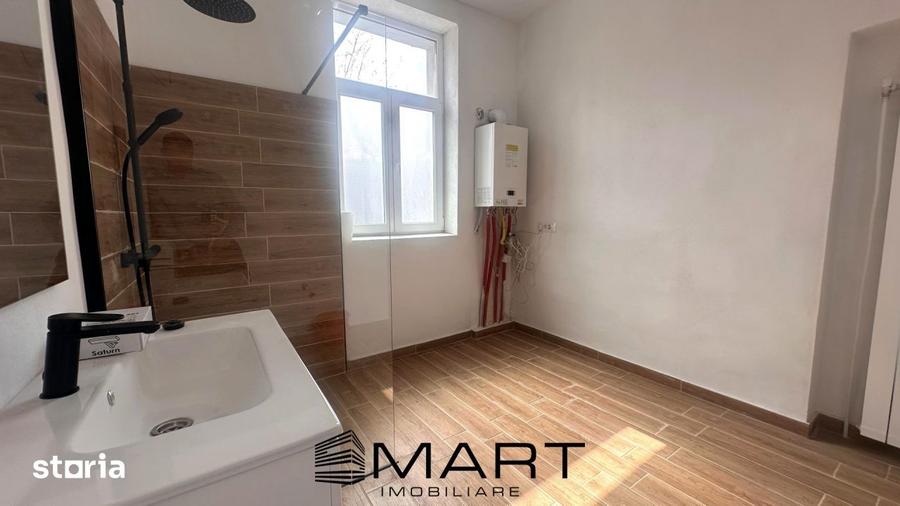 Apartament cu 3 camere în Piața Cluj