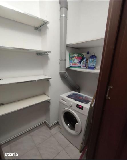 Apartament cu 3 camere decomandat în Găvana