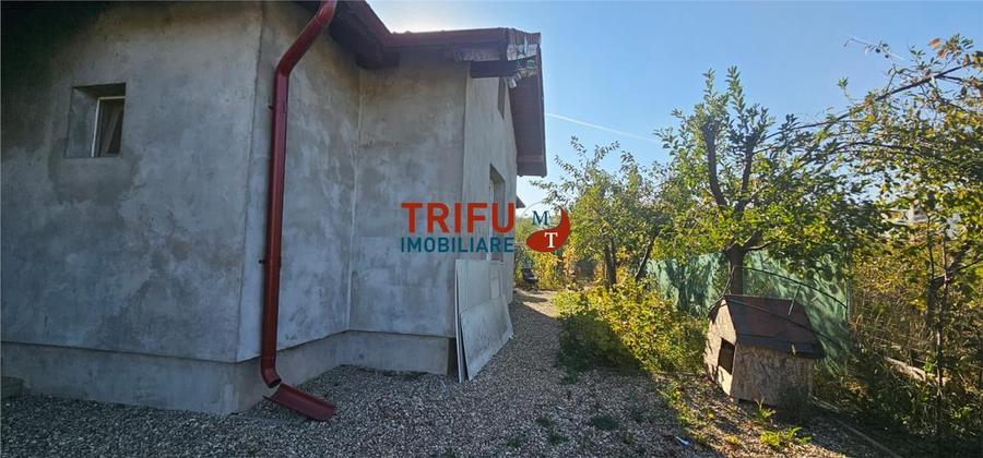 Casă individuală cu 3 camere cu Canalizare în Ampoi 1