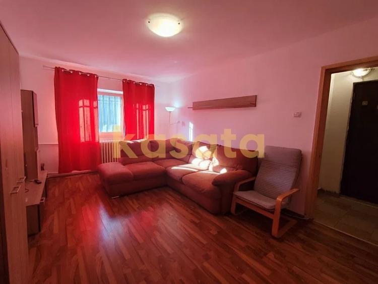 Apartament cu 2 camere decomandat, mobilat în Crângași