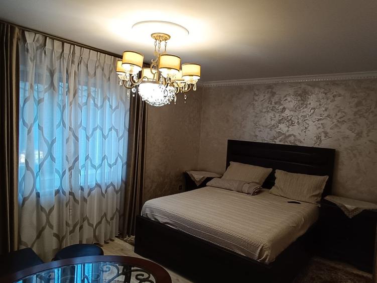 Casă individuală cu 4 camere cu Teren 600 Mp în Central
