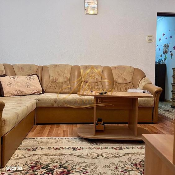 Apartament cu 3 camere nedecomandat în Micro 11