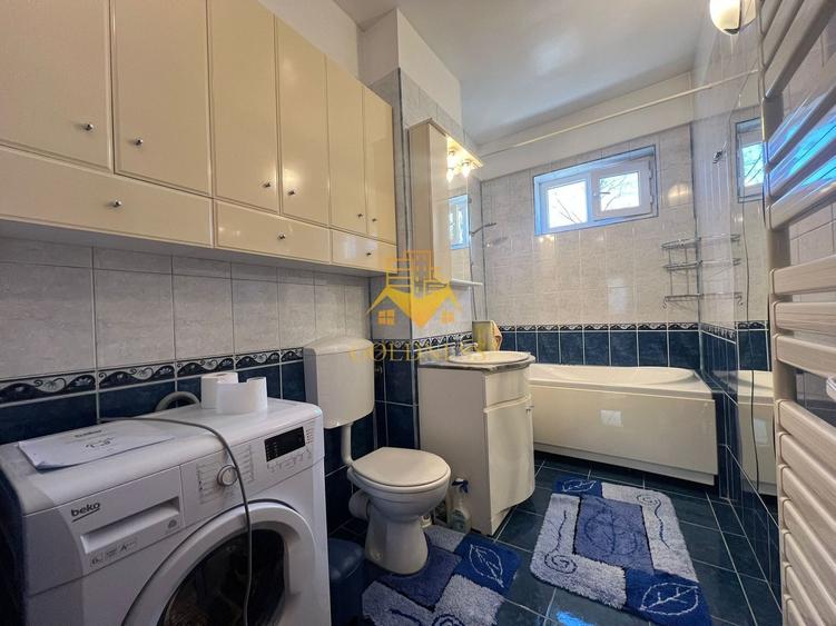Apartament cu 3 camere decomandat, mobilat în Central