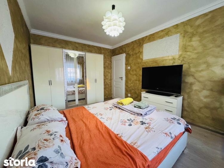 Apartament cu 3 camere decomandat în Central