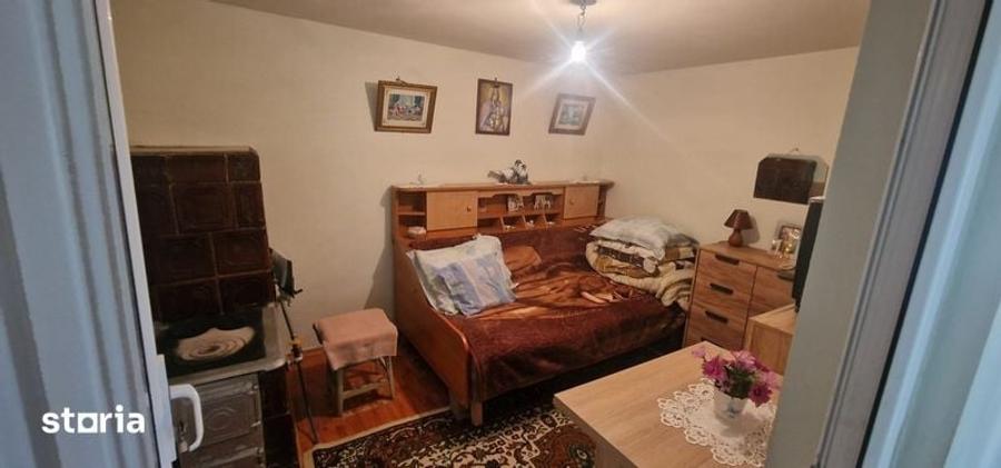Casă cu 3 camere cu Teren 59 Mp în Răzvad