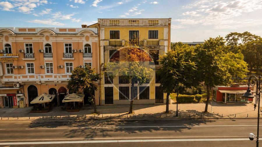 Birou, de 1,246 mp, în Ultracentral