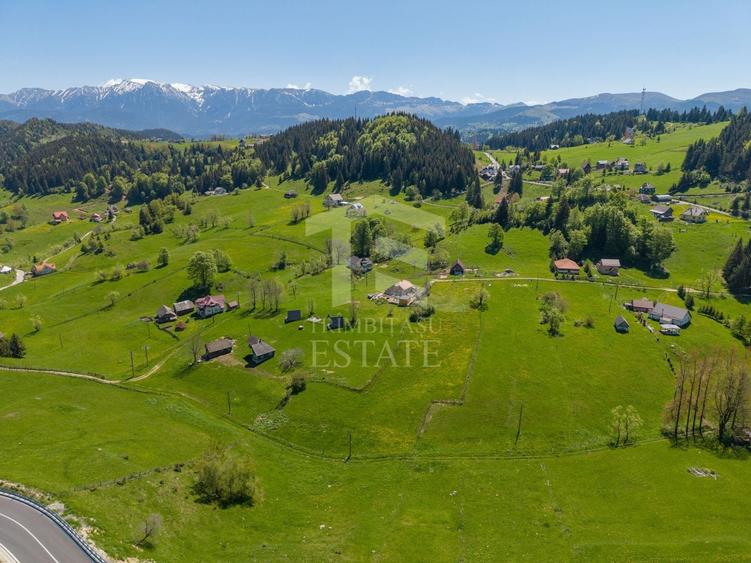 Teren Construcții intravilan de 7656 mp, în Fundata