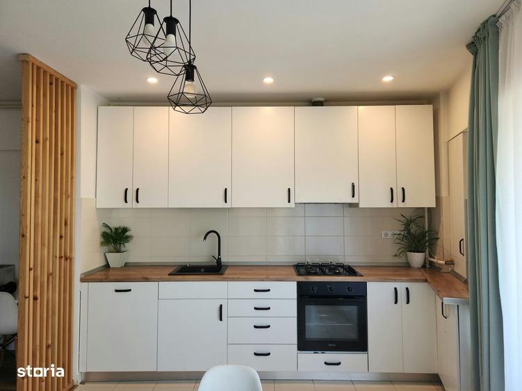 Apartament cu 2 camere semidecomandat, mobilat în Ostratu