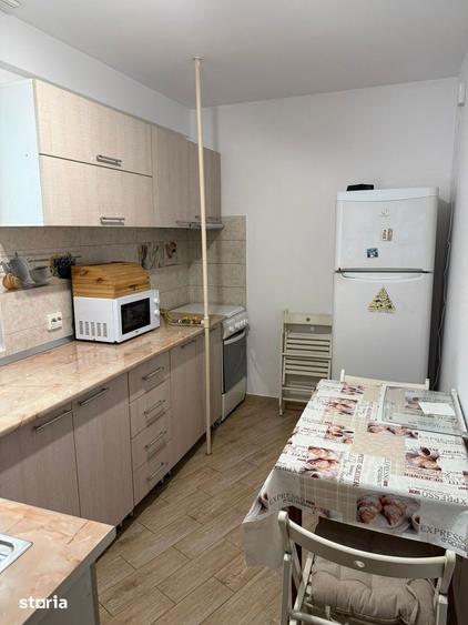 Apartament cu 2 camere decomandat, mobilat în Giurgiului