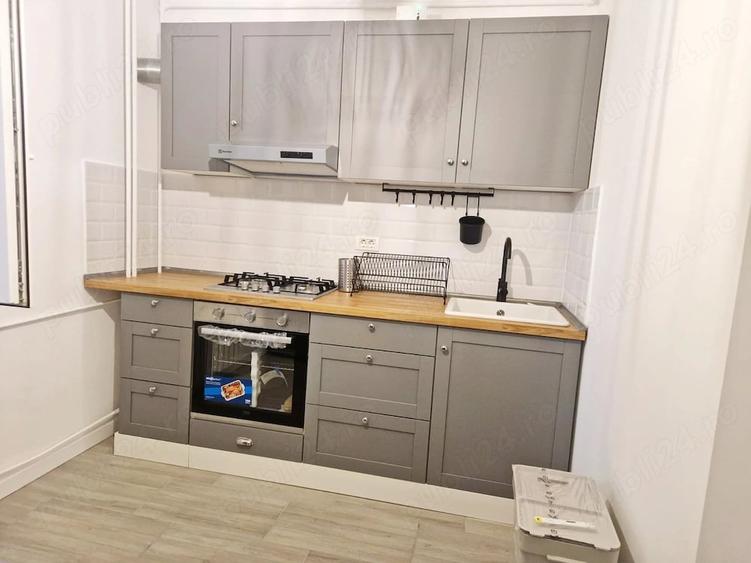 Apartament cu 3 camere decomandat în Unirii