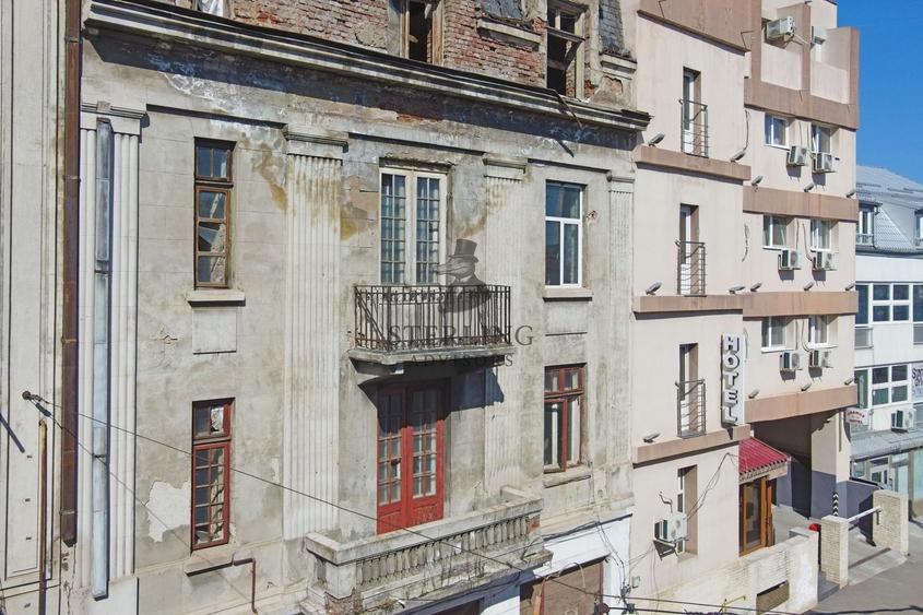 Casă individuală cu 25 camere cu Canalizare în Gara de Nord