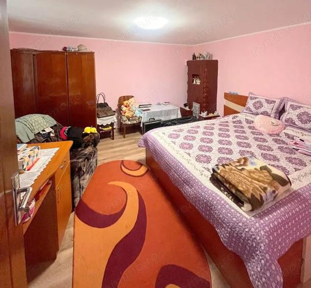 Casă cu Teren 464 Mp în Braniștea