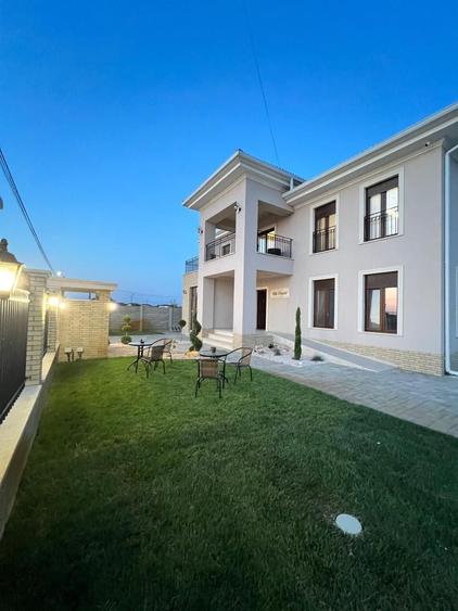 Casă cu 4 camere în Moșnița Nouă