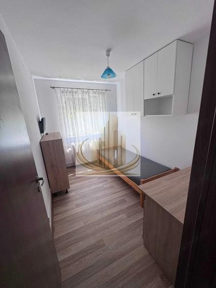 Apartament cu 3 camere semidecomandat în Iosefin