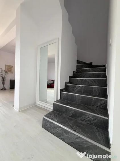 Casă cu 4 camere cu Teren 335 Mp în Șag