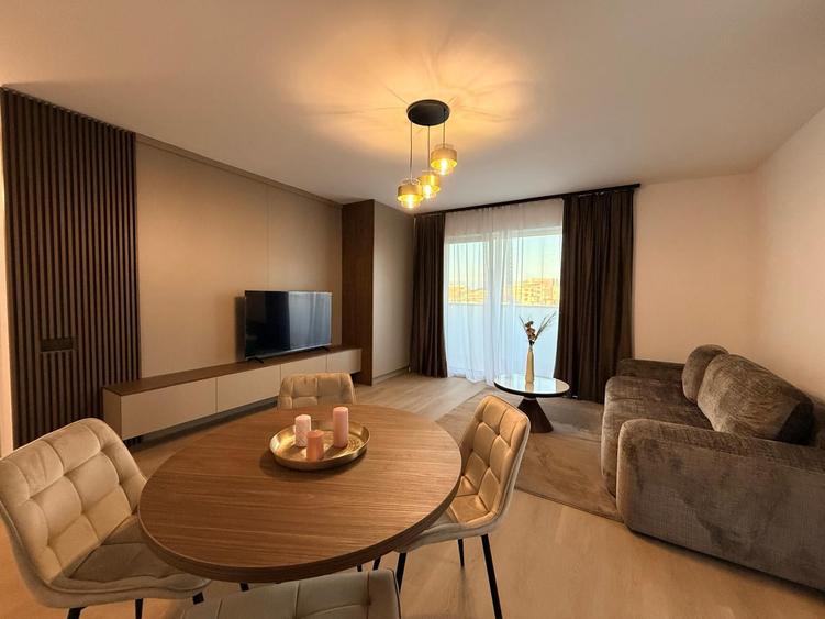 Apartament cu 2 camere semidecomandat, mobilat în Florești