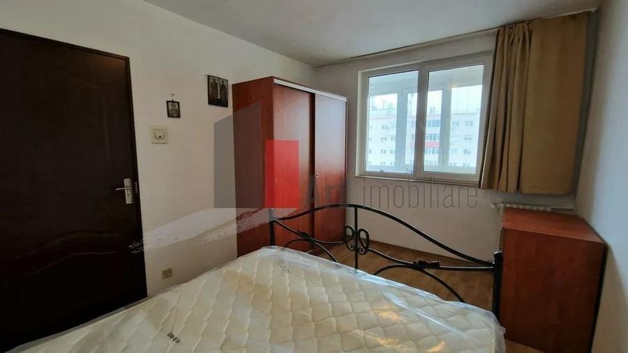 Apartament cu 2 camere semidecomandat în Alexandru Obregia — fotografia 3