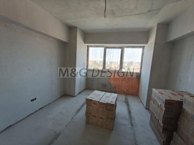 Apartament cu 4 camere decomandat în Dorobanților