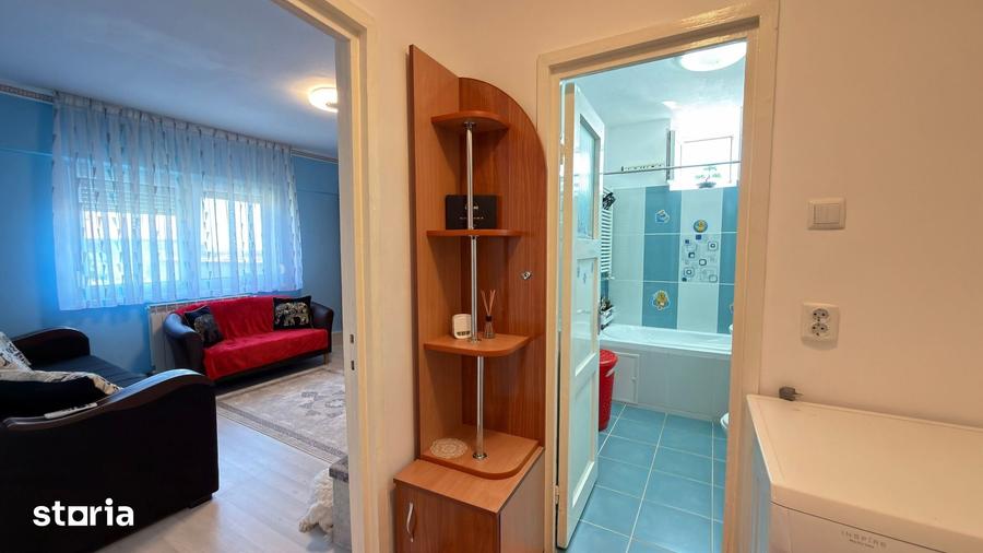 Apartament cu 2 camere decomandat în Central