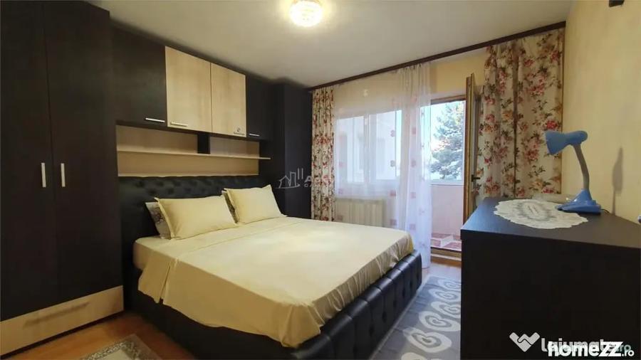 Apartament cu 3 camere decomandat în Burdujeni