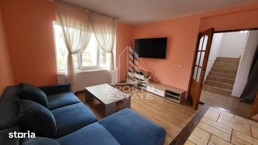 Casă cu 7 camere cu Teren 550 Mp în Dudeștii Noi