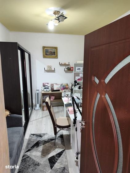 Casă cu 3 camere cu Teren 142 Mp în Tomis II