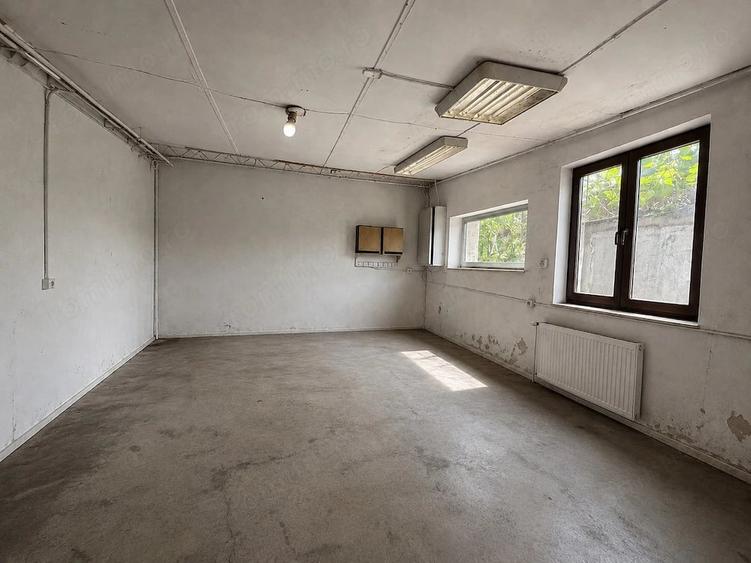 Spațiu comercial, de 330 mp, în Nojorid