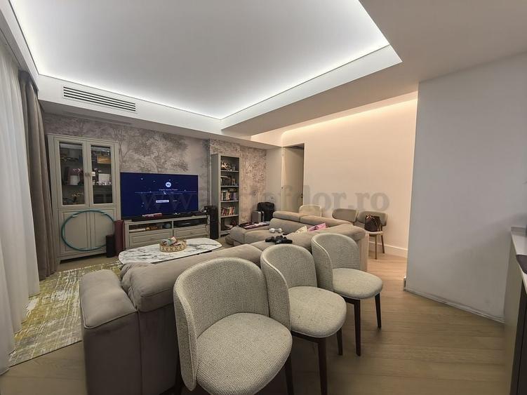 Apartament cu 4 camere decomandat în Iancu Nicolae