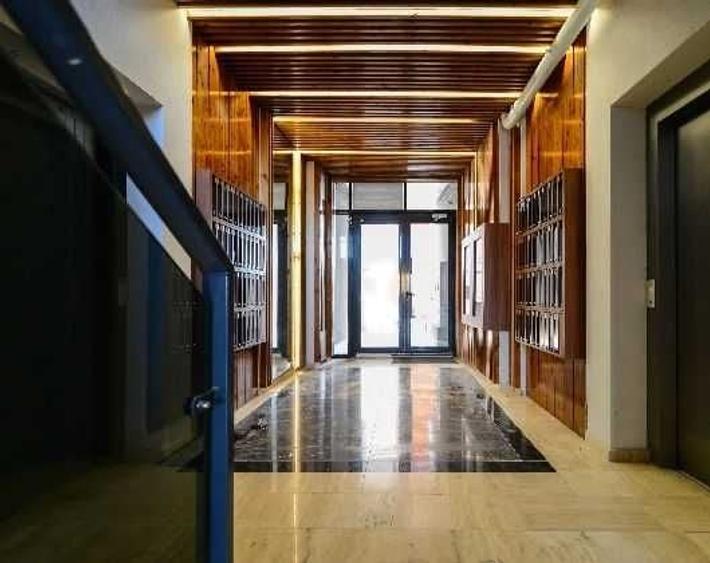 Apartament cu 2 camere decomandat în Mărăști