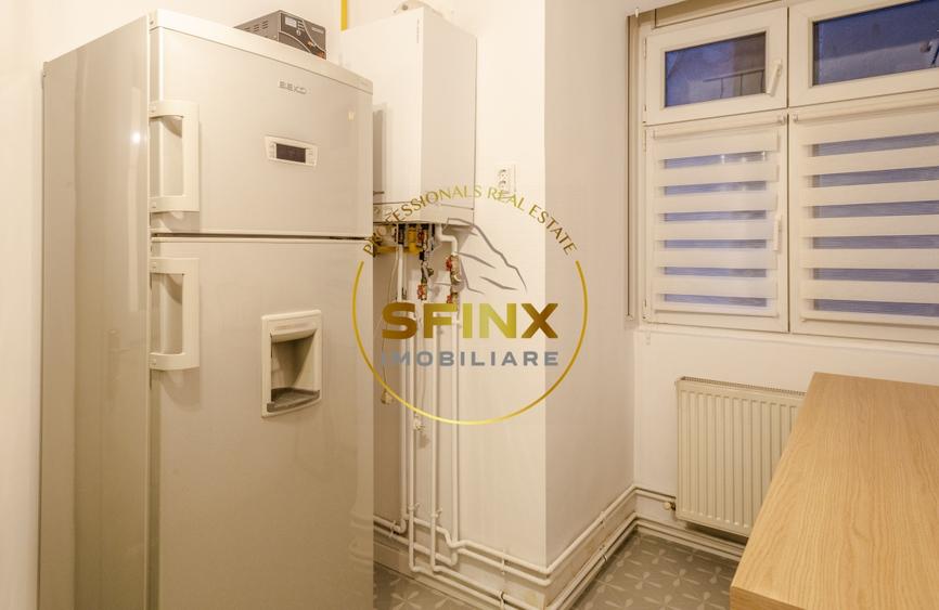 Apartament cu 4 camere circular, mobilat în Calea Victoriei