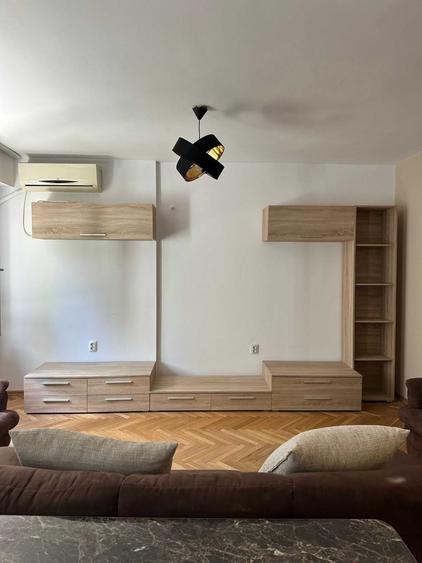 Apartament cu 2 camere decomandat în Polivalentă