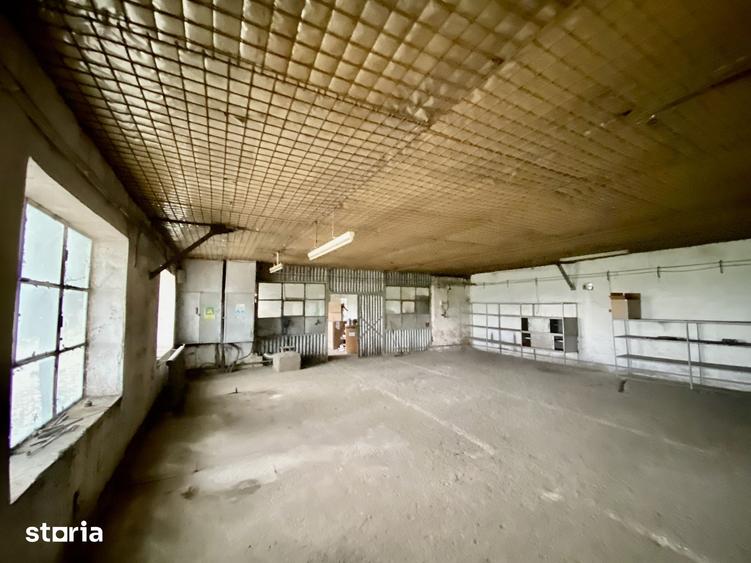 Spațiu comercial, de 2,500 mp, în Berca