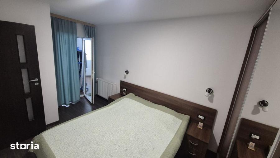 Apartament cu 3 camere semidecomandat, mobilat în Dămăroaia