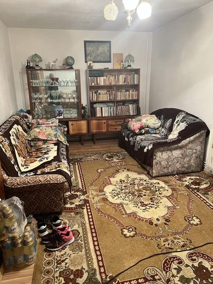 Apartament cu 3 camere etaj1 - 1