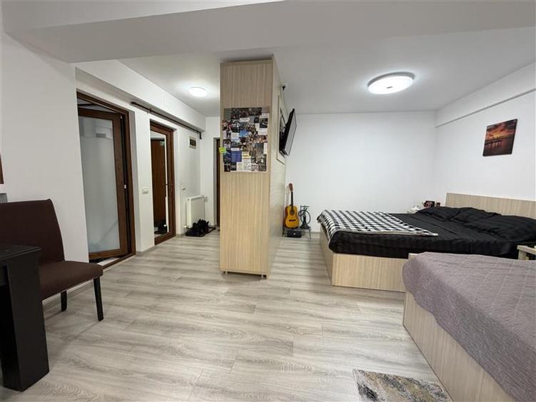 Garsonieră decomandată, mobilată în Nord