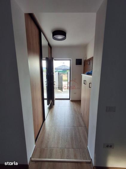 Casă cu 3 camere cu Teren 280 Mp în Vidra
